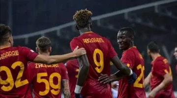 كيف يتابع الجمهور المواجهة المرتقبة بين فريقي روما وجنوي في الدوري الإيطالي؟